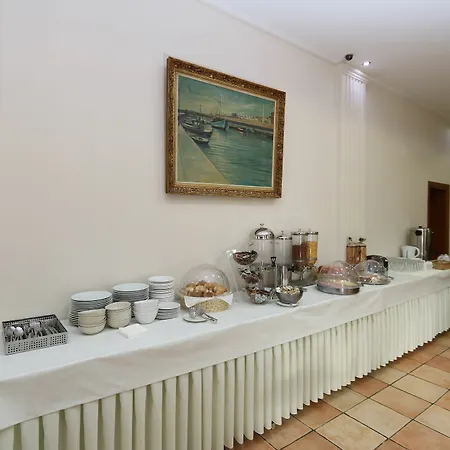 Hostel Neos Olympos *