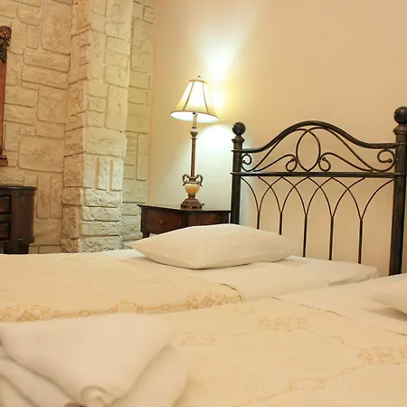 Hostel Neos Olympos *